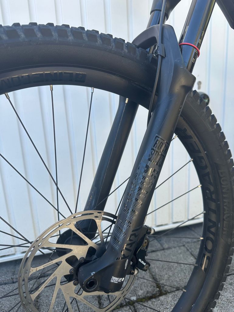 Käytetty Trek Slash 8 2019 2019 Mountainbike — kuva 12 / 13