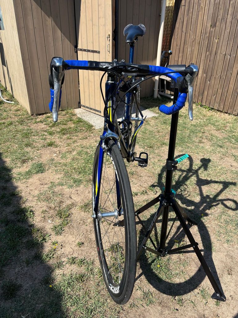Used BH Custom Shimano Ultegra 2016 Road & Gravel, Blue — image 11 of 11