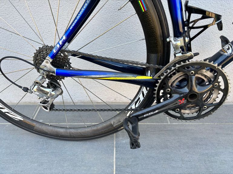Used BH Custom Shimano Ultegra 2016 Road & Gravel, Blue — image 3 of 11