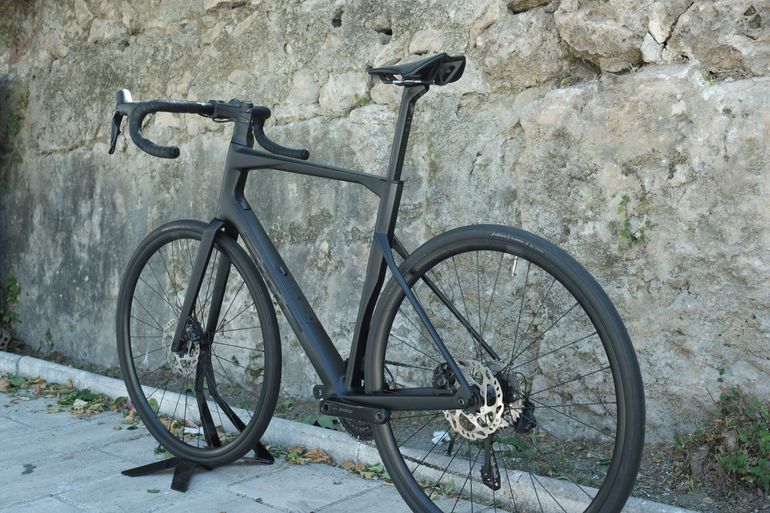 Brugt BMC Roadmachine TWO 2026 2026 Road & Gravel — billede 13 af 17