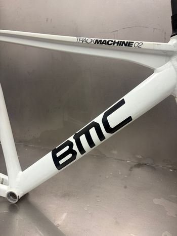 Used BMC TRACKMACHINE 02 2019 Frameset 2019 Road & Gravel, White — image 4 of 6