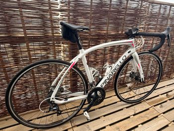 Pinarello Mercurio Disk Sora Bike 2019 2019 Road & Gravel de segunda mano