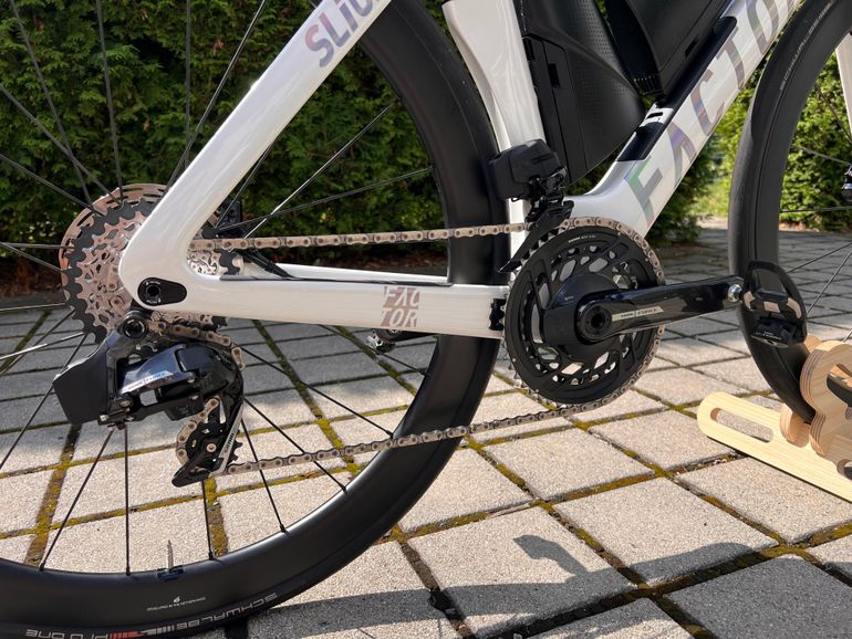 Brugt Factor SLiCK - SRAM Force w/ Power Meter 2025 2025 Road & Gravel — billede 8 af 21