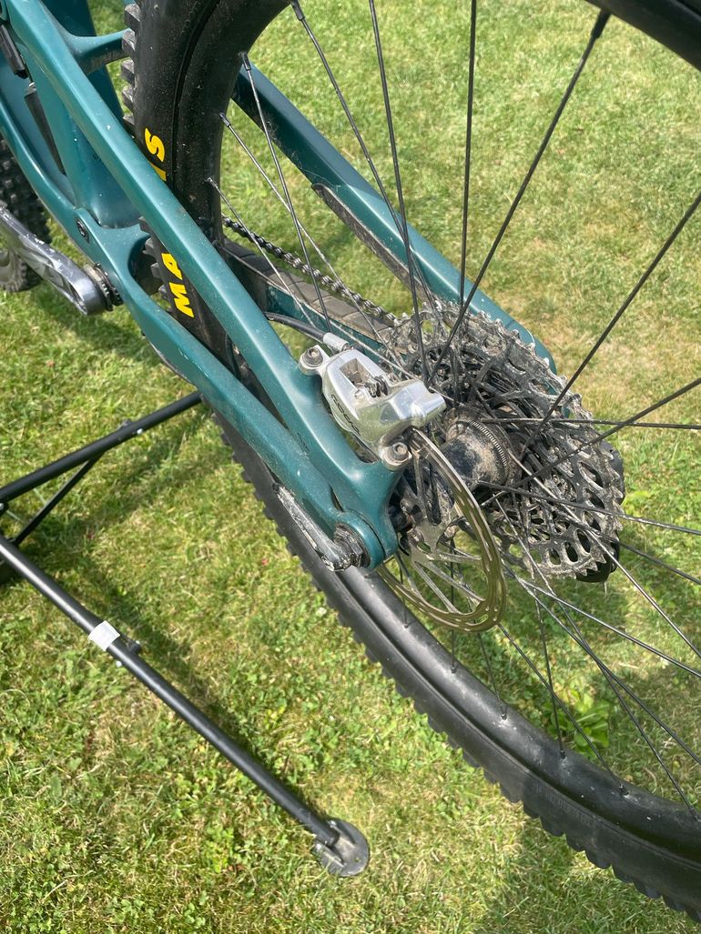 Brugt Trek Slash 9.8 2023 2023 Mountainbike — billede 6 af 10