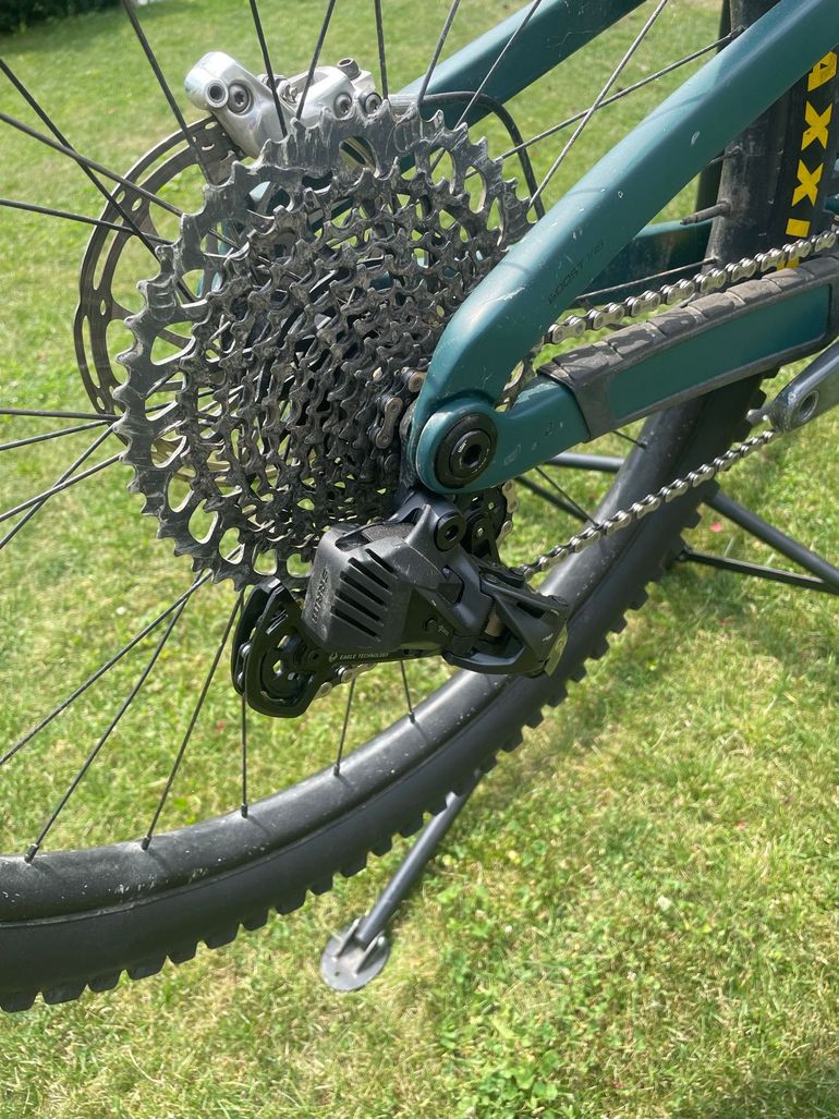 Brugt Trek Slash 9.8 2023 2023 Mountainbike — billede 3 af 10