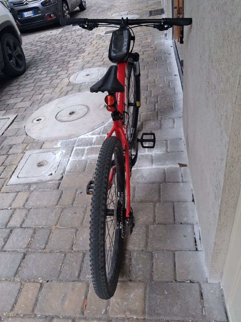 Używany Trek Marlin 6 2019 2019 Mountainbike — zdjęcie 7 z 9