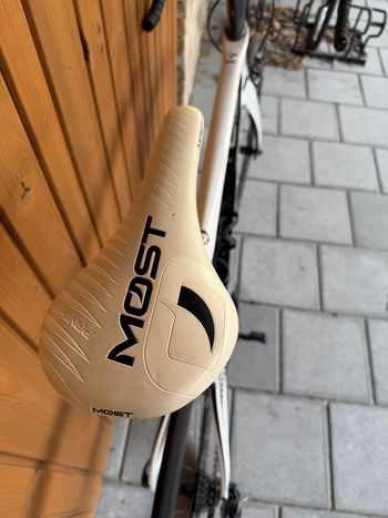 Used Pinarello Dogma Campagnolo Super Record 2018 Road & Gravel, White — image 10 of 10