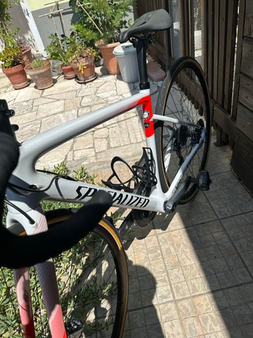 Brugt Specialized Tarmac SL6 Disc Comp 2023 2023 Road & Gravel — billede 3 af 5
