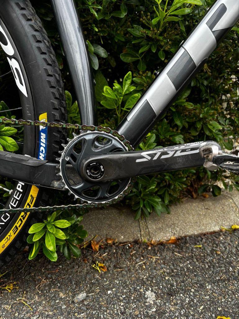 Tweedehands Trek Procaliber 9.8 2023 2023 Mountainbike — afbeelding 3 van 7