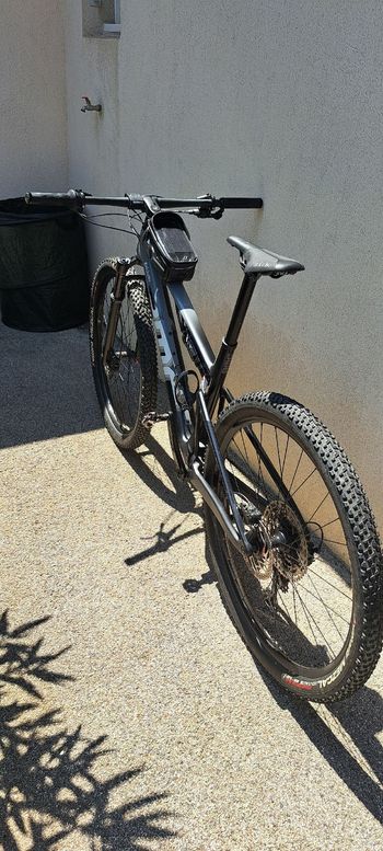 Used BMC Fourstroke FOUR 2024 2024 Mountainbike, Black, 29 — image 2 of 5
