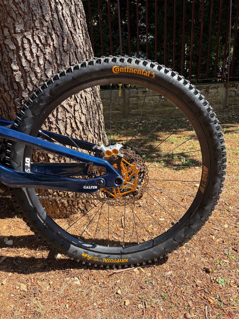 Brugt Lapierre Spicy CF Team 2025 2025 Mountainbike — billede 8 af 14
