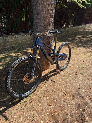 Brugt Lapierre Spicy CF Team 2025 2025 Mountainbike — billede 2 af 14