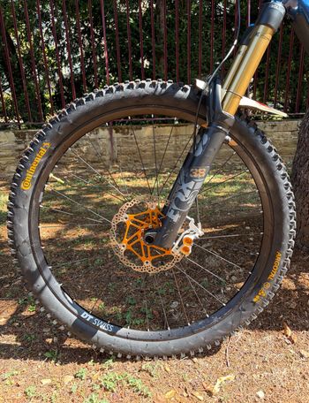 Brugt Lapierre Spicy CF Team 2025 2025 Mountainbike — billede 7 af 14