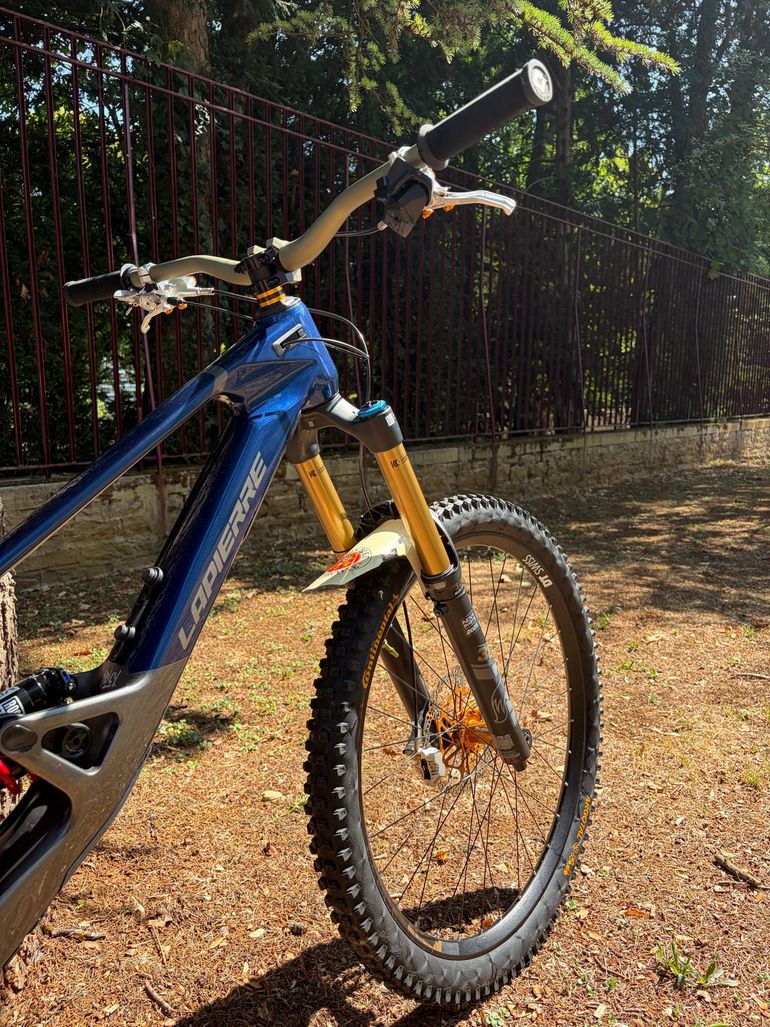 Brugt Lapierre Spicy CF Team 2025 2025 Mountainbike — billede 5 af 14