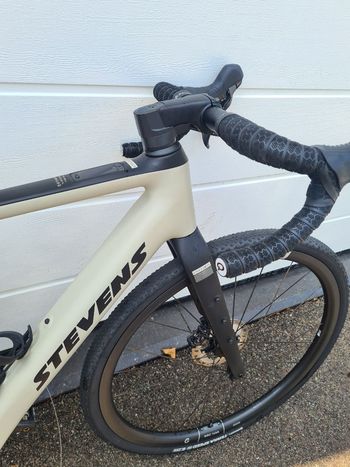 Used Stevens E-Getaway 2025 2025 Road & Gravel, White — image 2 of 10