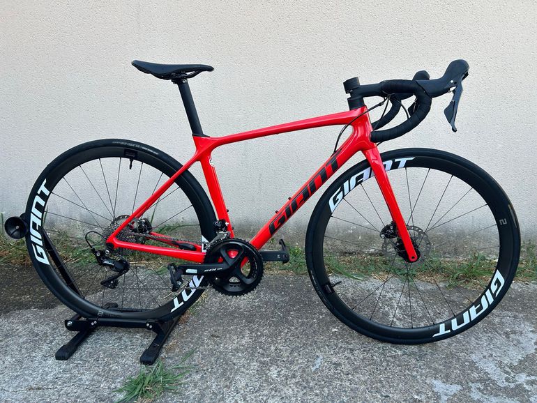 Used Giant Tcr advanced Shimano 105 2023 Road & Gravel, Red — image 2 of 12