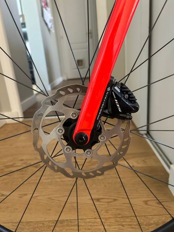 Used Giant Tcr advanced Shimano 105 2023 Road & Gravel, Red — image 9 of 12