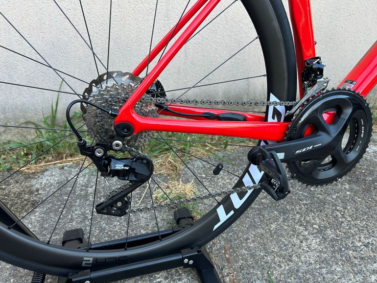 Used Giant Tcr advanced Shimano 105 2023 Road & Gravel, Red — image 3 of 12