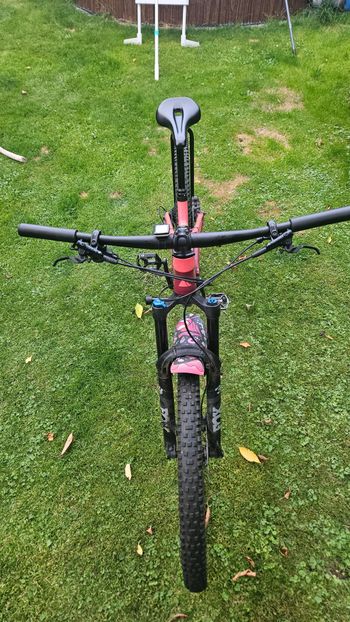 Gebrauchtes Canyon Neuron CF 8 WMN 2022 2022 Mountainbike, Rot, 27.5, 29 — Bild 14 von 19