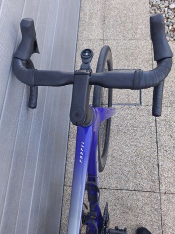 Brugt Giant Propel Advanced 1 2024 2024 Road & Gravel — billede 4 af 8