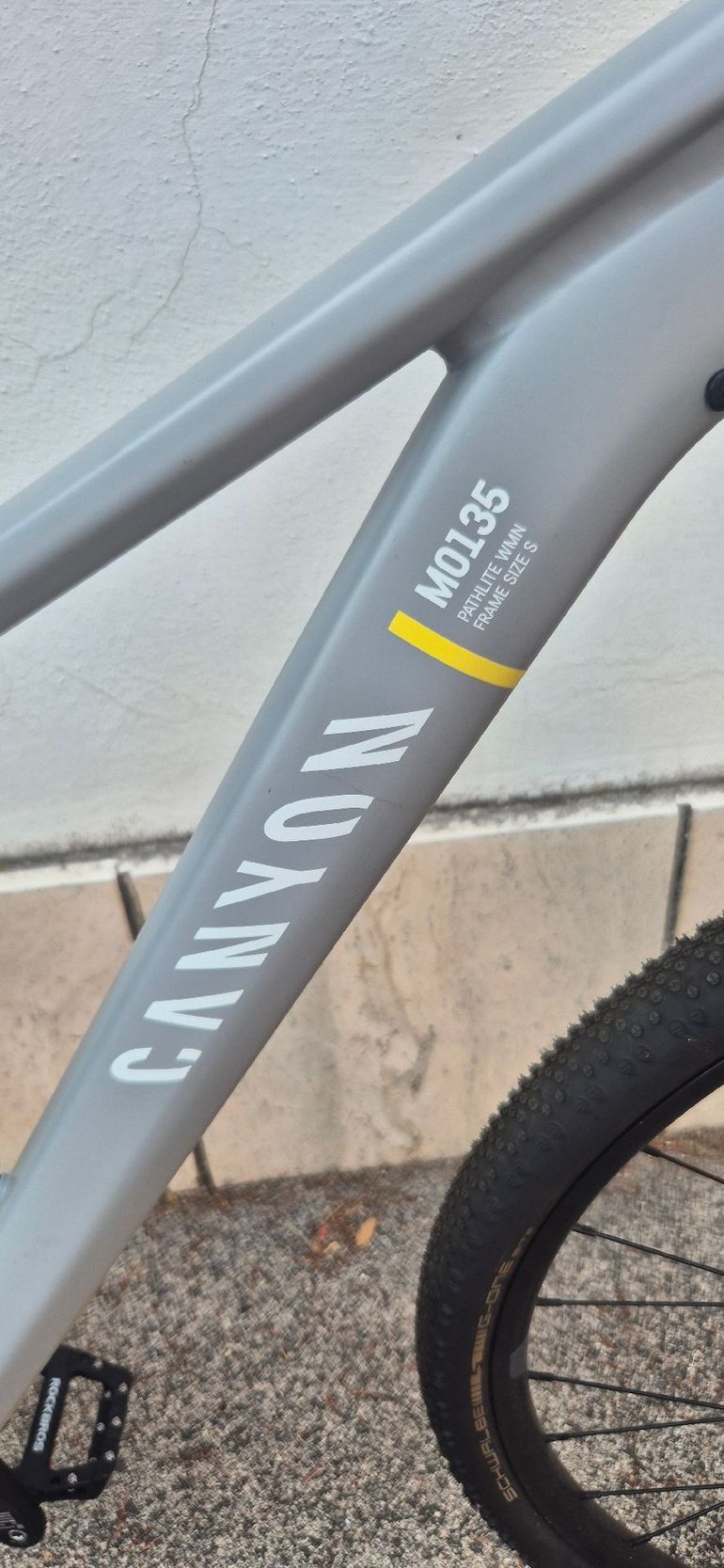 Used Canyon Pathlite Shimano Deore XT 2022 Mountainbike, Light Gray — image 2 of 73