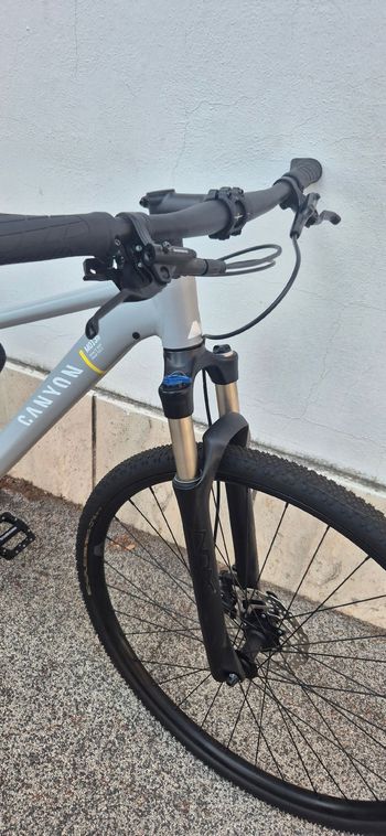 Used Canyon Pathlite Shimano Deore XT 2022 Mountainbike, Light Gray — image 30 of 73