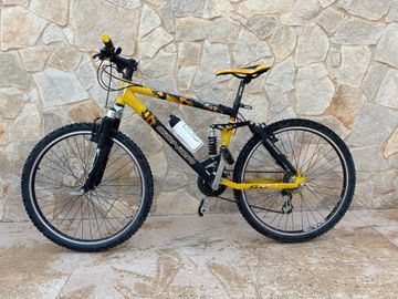Used Conor Custom Shimano Altus 2004 MTB