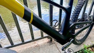 Brugt Scott Genius ST 900 Tuned 2024 2024 Mountainbike — billede 9 af 14