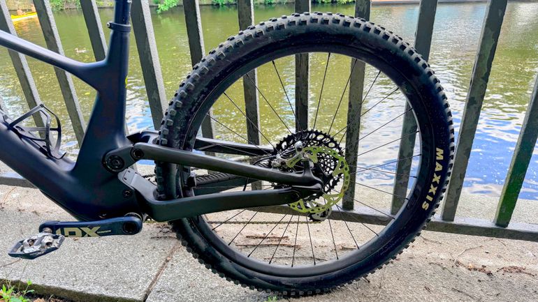 Brugt Scott Genius ST 900 Tuned 2024 2024 Mountainbike — billede 11 af 14