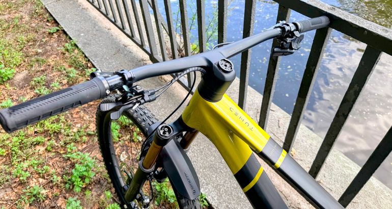 Brugt Scott Genius ST 900 Tuned 2024 2024 Mountainbike — billede 13 af 14