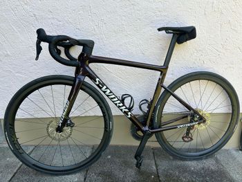 Używany Specialized Tarmac Shimano Ultegra Di2 2024 Road & Gravel — zdjęcie 2 z 5