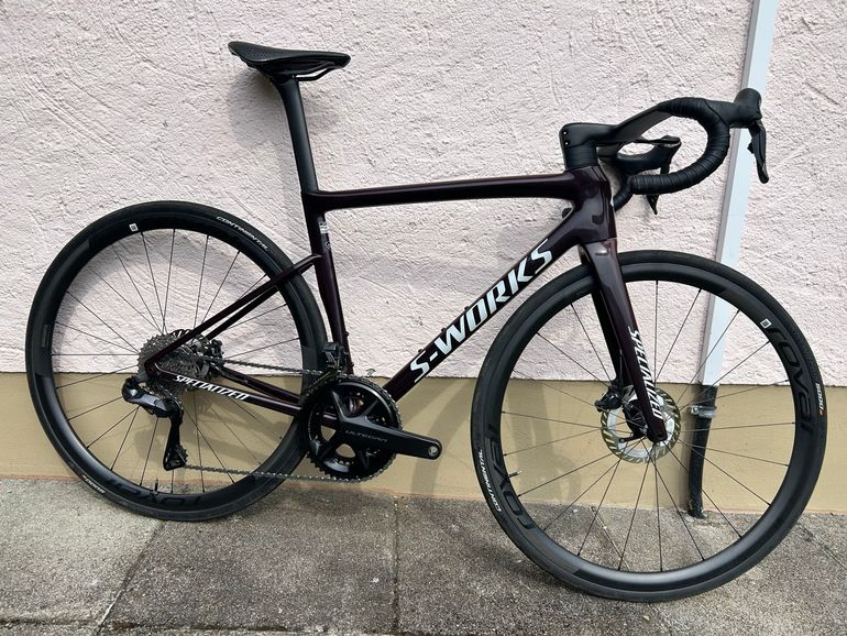 Used Specialized Tarmac Shimano Ultegra Di2 2023 Road & Gravel, Red — image 2 of 11