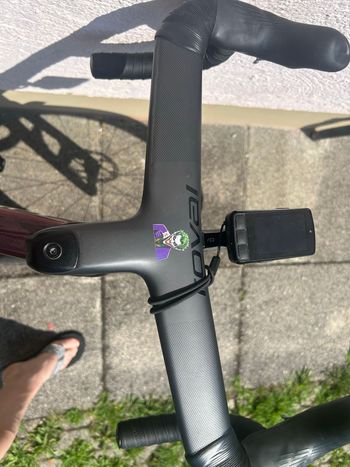 Używany Specialized Tarmac Shimano Ultegra Di2 2024 Road & Gravel — zdjęcie 4 z 5