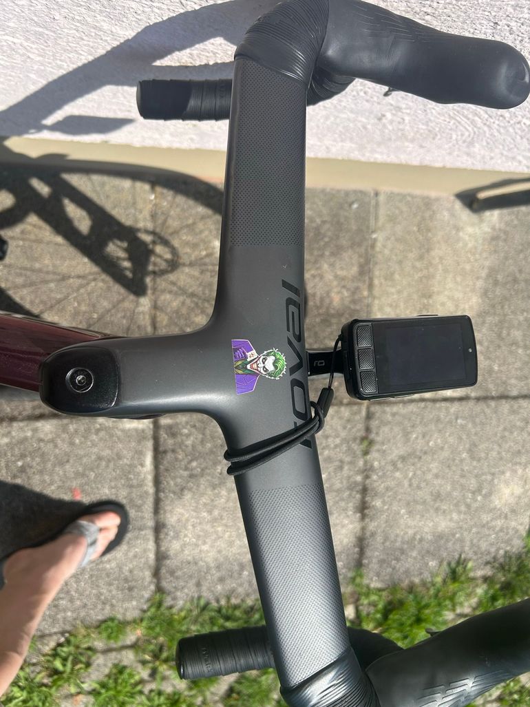Używany Specialized Tarmac Shimano Ultegra Di2 2024 Road & Gravel — zdjęcie 4 z 5