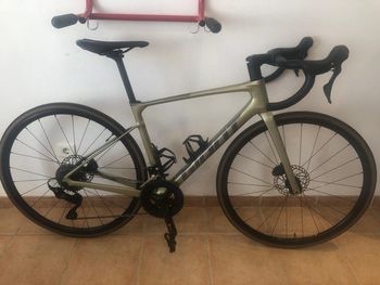 Used Giant Defy Advanced 2 2024 2024 Road & Gravel