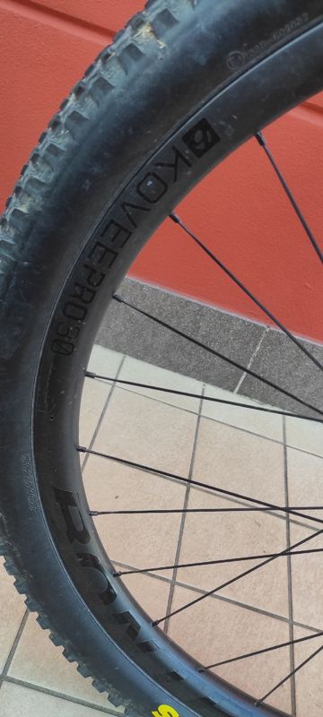 Used Trek Procaliber 9.8 2021 2021 Mountainbike, White — image 10 of 14