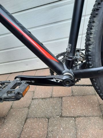 Used Univega Custom Shimano Deore XT 2009 Mountainbike, Black — image 5 of 7