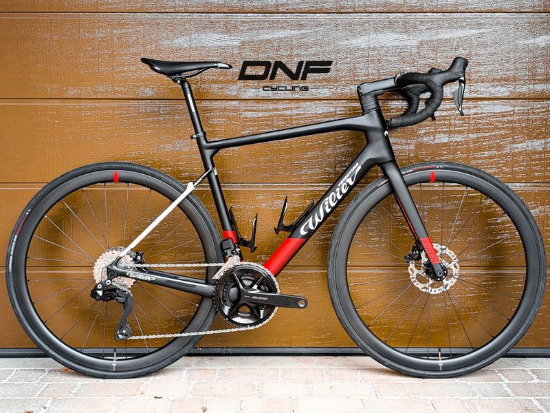 Wilier Garda SHIMANO 105 Di2 2024 2024 Road & Gravel usato
