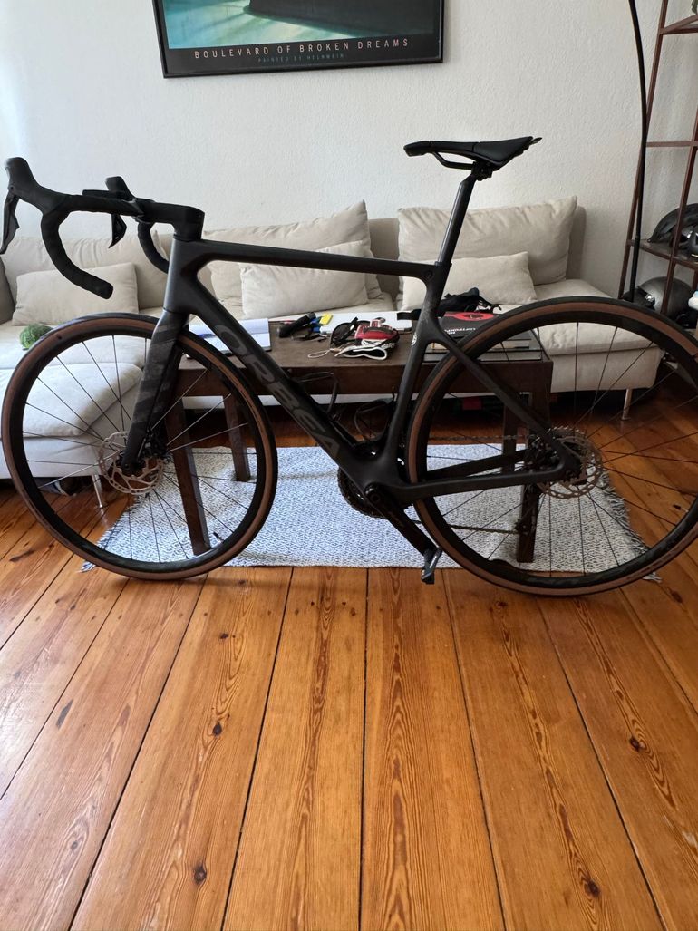 Used Orbea Custom Shimano 105 Di2 2023 Road & Gravel, Black — image 2 of 3