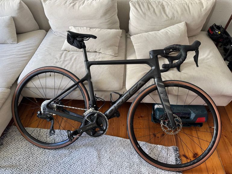 Used Orbea Custom Shimano 105 Di2 2023 Road & Gravel, Black — image 3 of 3