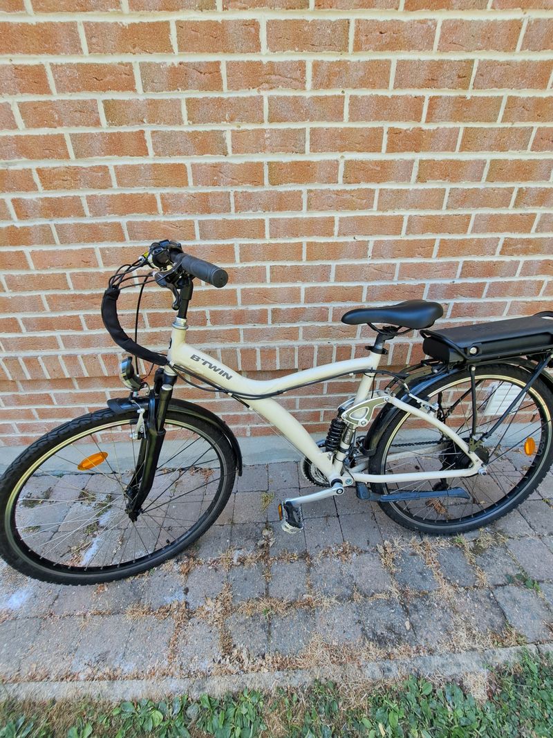 btween electrique original 700 VAE Original 700 2017 Road & Gravel usato
