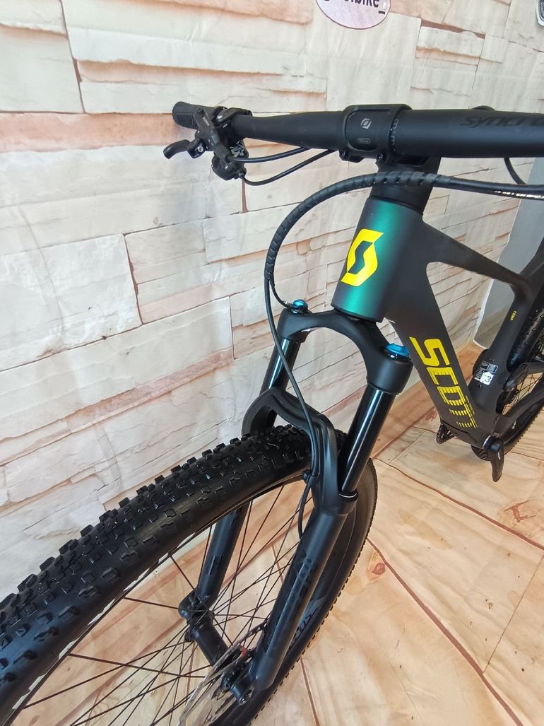 Used Scott Spark RC Comp 2024 2024 Mountainbike, Black, 29 — image 5 of 5