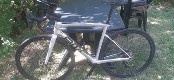 Używany BMC Teammachine SLR FIVE 2023 2023 Road & Gravel — zdjęcie 2 z 4