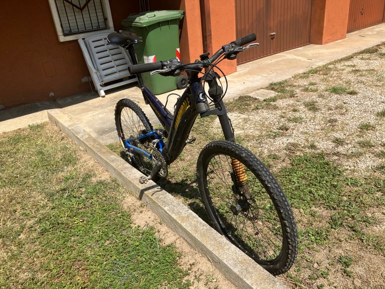 Used Cannondale Super V Raven 900 SX – € 1,100 | buycycle