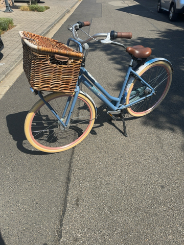Used Gazelle Custom Shimano Nexus Hub Gear 2018 Urban, Blue — image 2 of 7