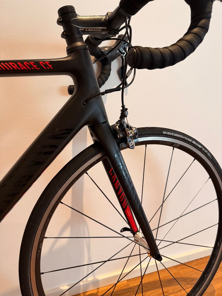 Gebrauchtes Canyon Endurace CF 9.0 2014 Road & Gravel, Schwarz — Bild 2 von 11