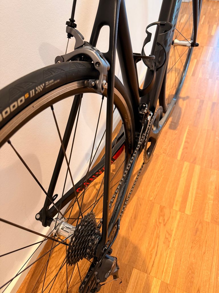 Gebrauchtes Canyon Endurace CF 9.0 2014 Road & Gravel, Schwarz — Bild 9 von 11