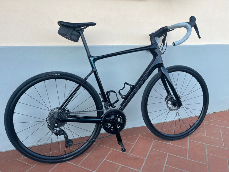 Brugt Giant Defy Advanced 1 2022 2022 Road & Gravel — billede 2 af 9