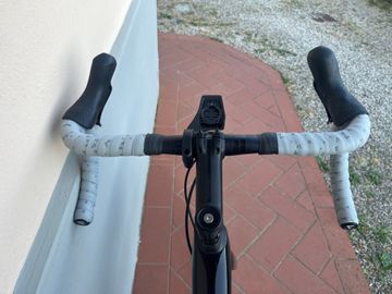 Giant Defy Advanced 1 2022 2022 Road & Gravel d'occasion — image 5 sur 9