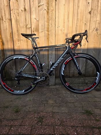 Used Canyon Aeroad Campagnolo Chorus 2016 Road & Gravel